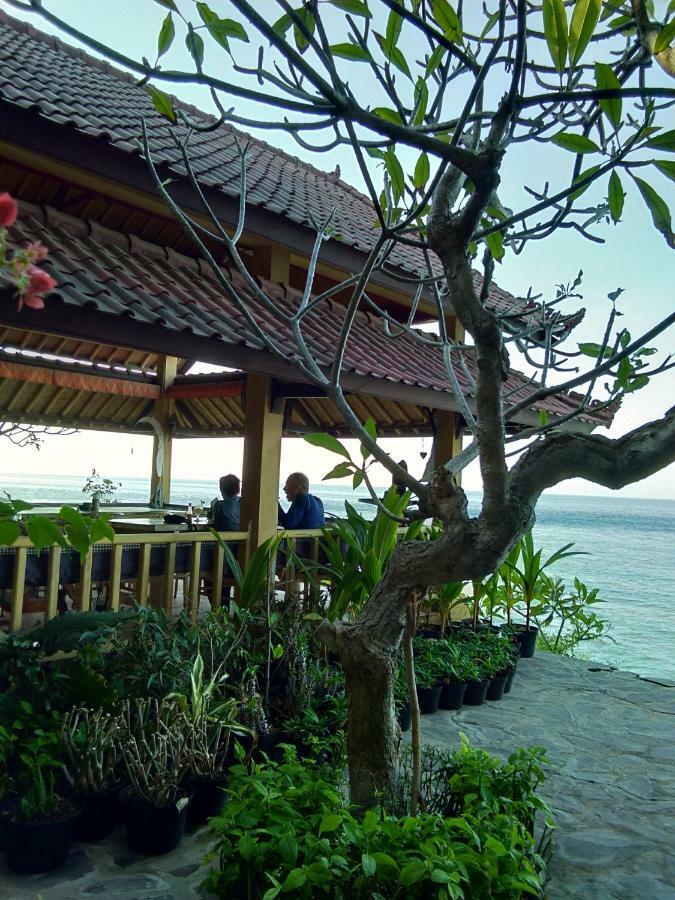 Stairway To Heaven Bungalows And Restaurant Amed  Exterior photo